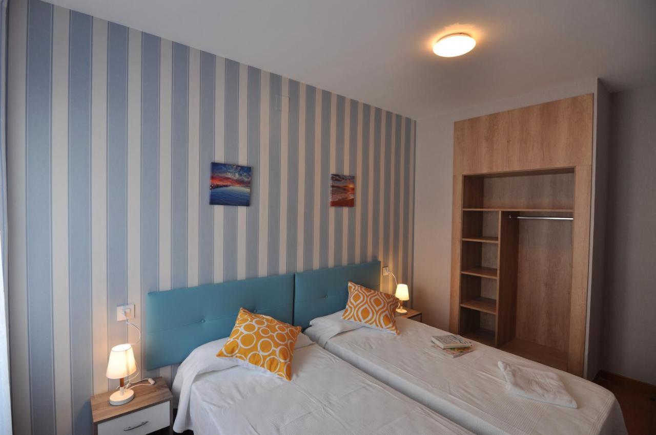 Rnet - Mt Apartaments โรเซส ภายนอก รูปภาพ