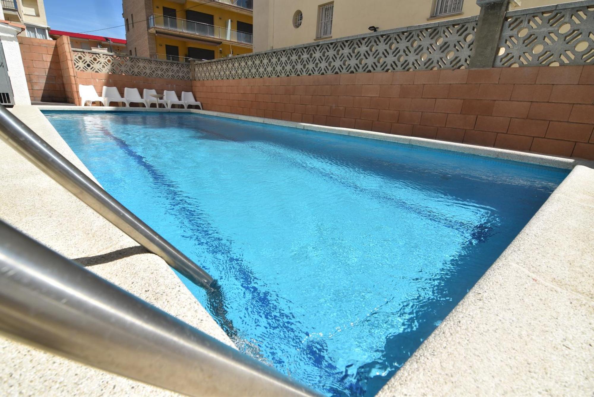 Rnet - Mt Apartaments โรเซส ภายนอก รูปภาพ