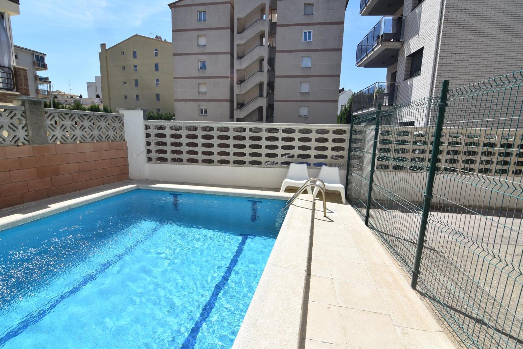 Rnet - Mt Apartaments โรเซส ภายนอก รูปภาพ